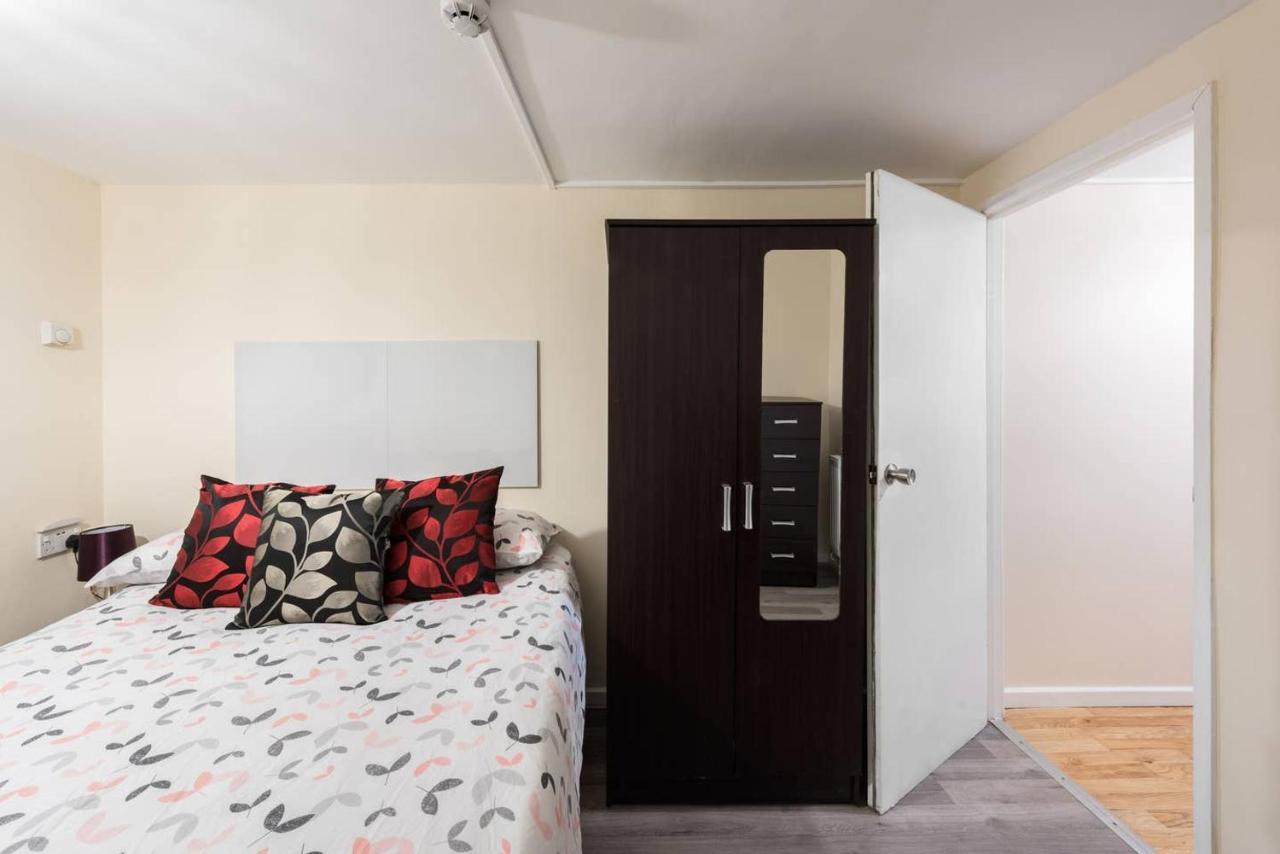 145 Burnley Road Apartment ลอนดอน ภายนอก รูปภาพ