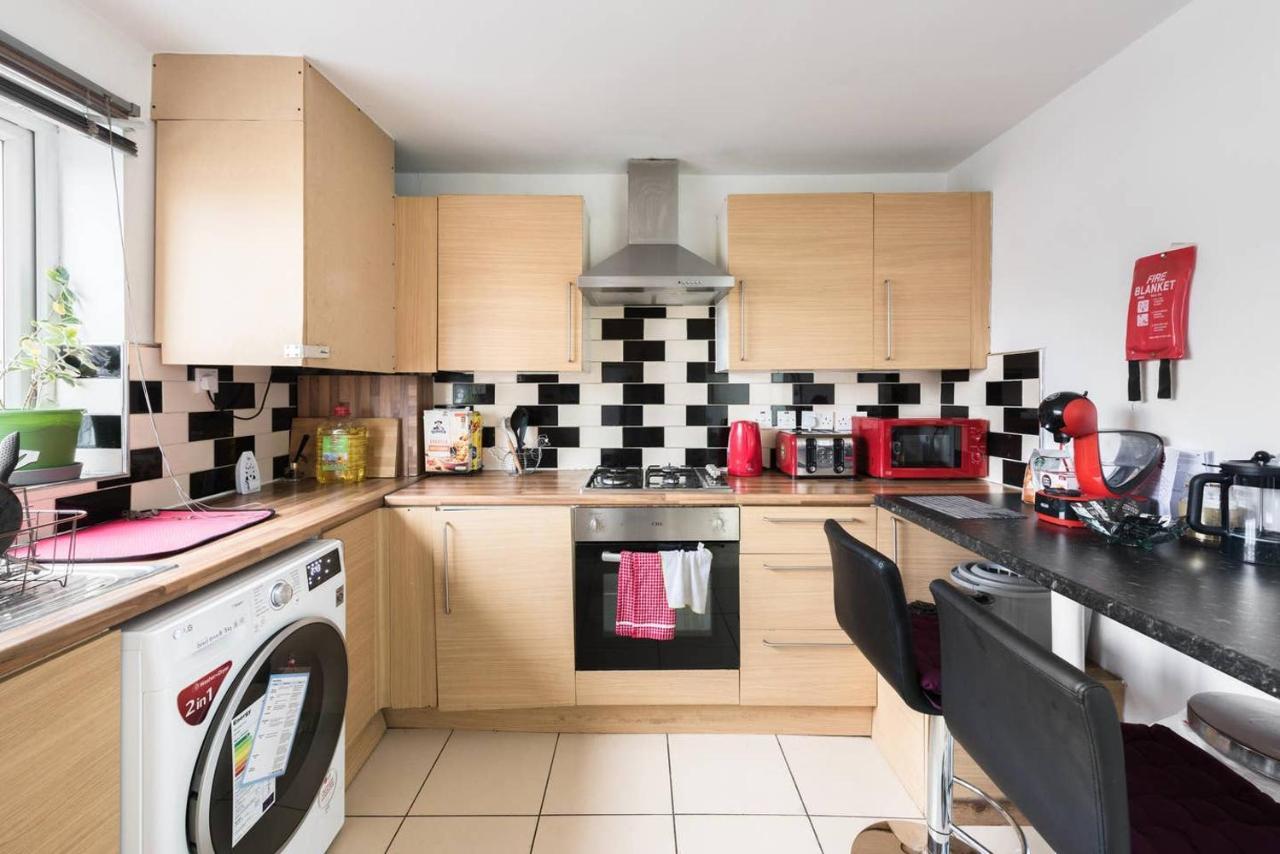145 Burnley Road Apartment ลอนดอน ภายนอก รูปภาพ