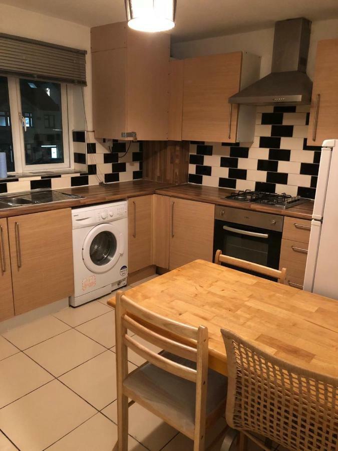 145 Burnley Road Apartment ลอนดอน ภายนอก รูปภาพ