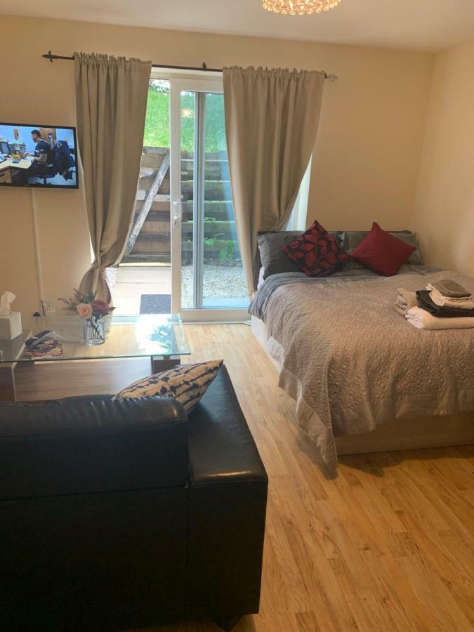 145 Burnley Road Apartment ลอนดอน ภายนอก รูปภาพ