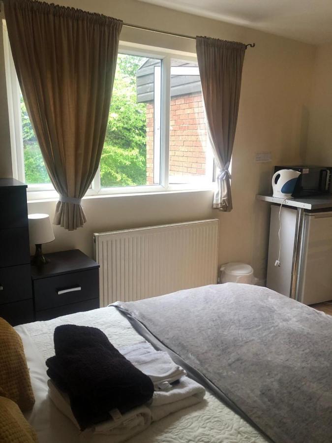 145 Burnley Road Apartment ลอนดอน ภายนอก รูปภาพ